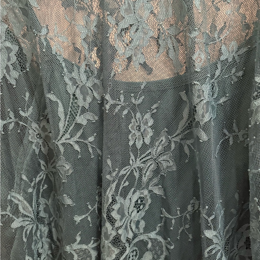 Torrid Teal Floral Lace Top sz. 5 (28) - Picture 5 of 5